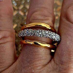 Gold and Crystal Solanales Orbiting Ring